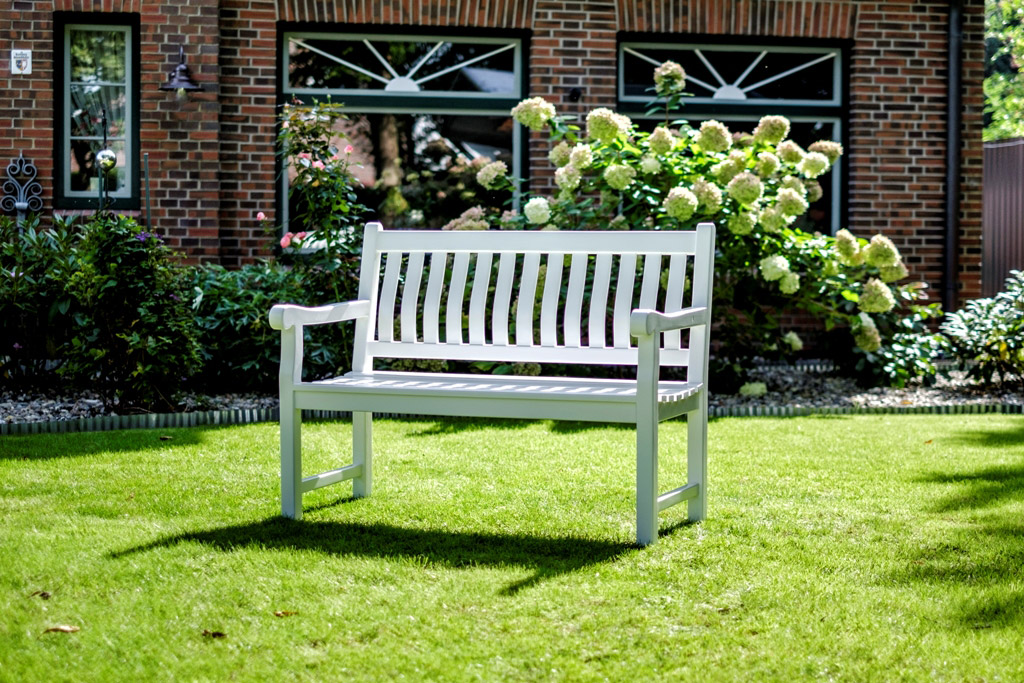 Gartenbank Windsor Ergo 120 cm Friesenbank wetterfest Holz weiß